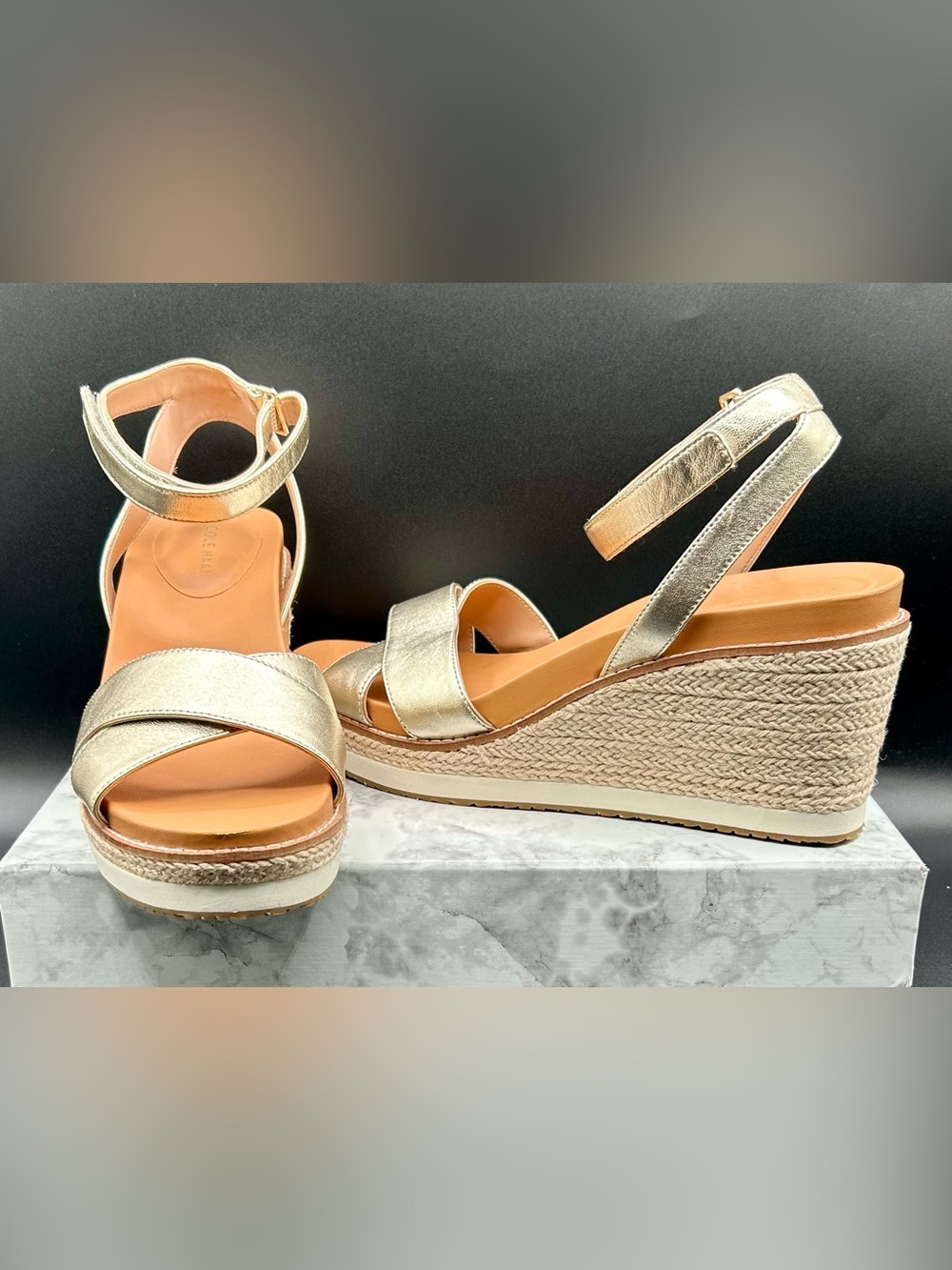 COLE HAAN Cloudfeel Silvee Espadrille Wedge Sandals. Size 8 B